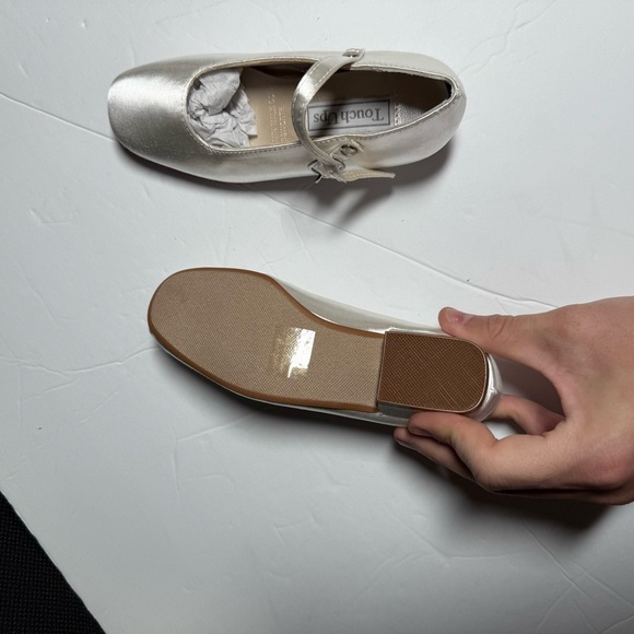 Touch Ups Jill White Ballet Flats Satin Size 10M NEW IN BOX Girls Mary Jane - Picture 7 of 12